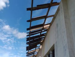 Warga Halmahera Tengah Soroti Dugaan Dampak Industri terhadap Kerusakan Atap Rumah dan Sekolah