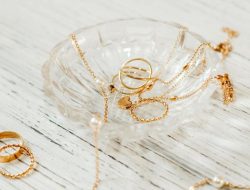 Harga Emas Perhiasan Bergerak Variatif Hari Ini