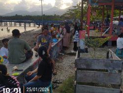 Pantai Pitu Beach Dipadati Wisatawan Lokal, Jadi Ruang Rekreasi Favorit Warga Halmahera Utara