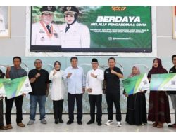 Bupati Tangerang Serahkan Bantuan BPJS Ketenagakerjaan Untuk 500 Guru Ngaji Wilayah Pantura