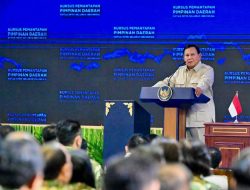 Presiden Prabowo Sampaikan Pengarahan pada Ketua DPRD Seluruh Indonesia.