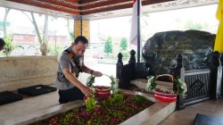 Ziarah ke Makam Soekarno, Kapolri: Menyerap Nilai Pemimpin Bangsa