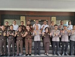 Kapolda Banten Irjen Hengki bersikahturami dengan Kepala Kejaksaan Tinggi Banten